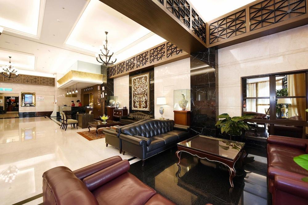 Fullon Hotel Taoyuan Bagian luar foto