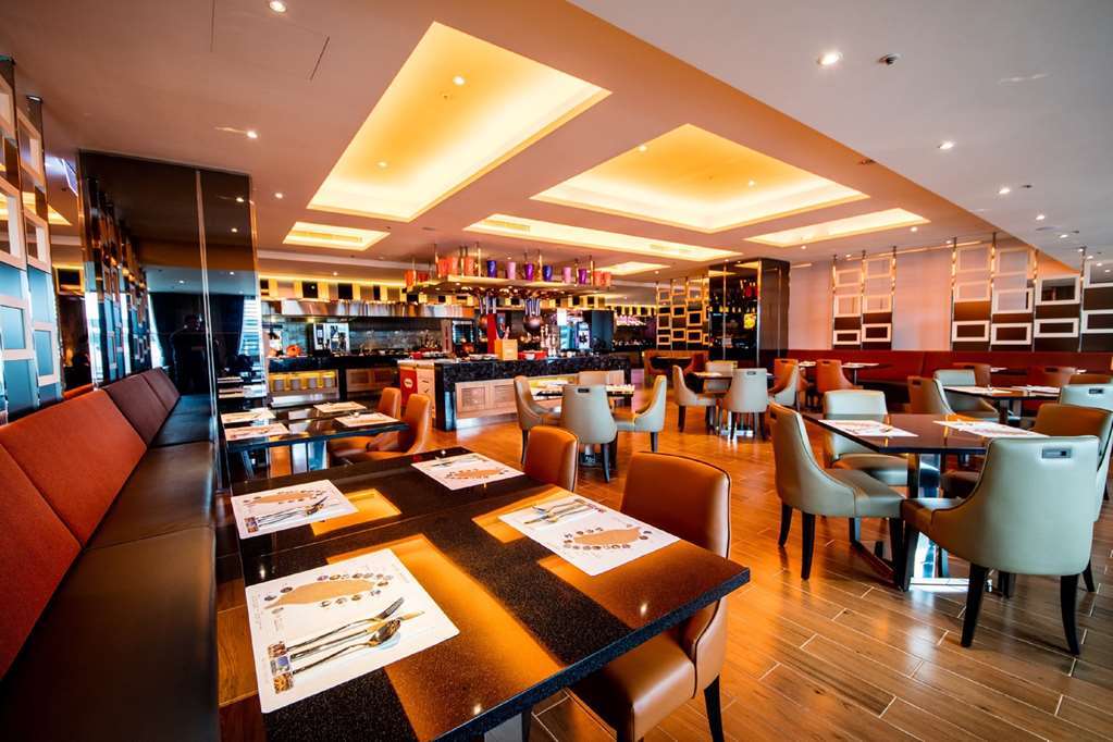 Fullon Hotel Taoyuan Bagian luar foto